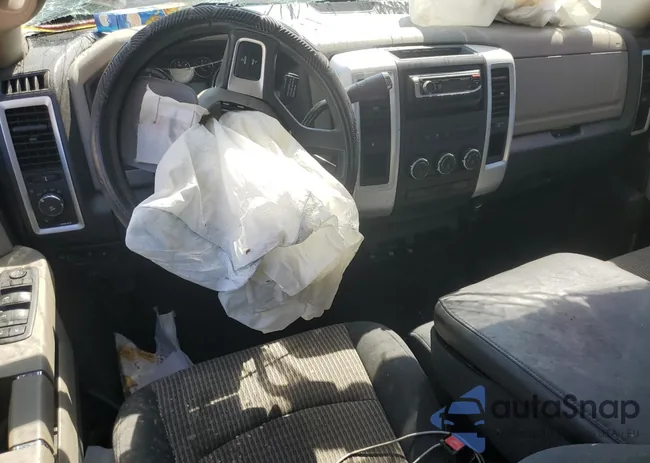 1D7RB1GP2BS637818: 63358184