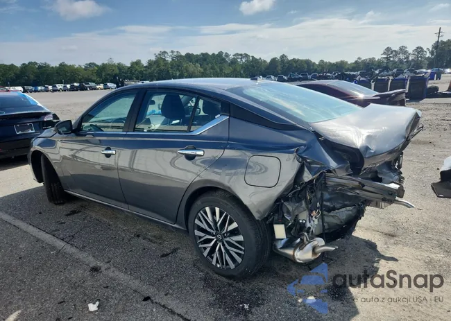 1N4BL4DV6SN387226: 63098345