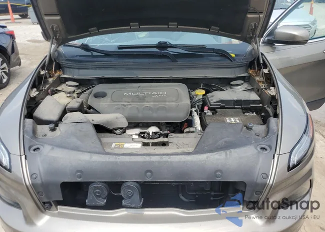 1C4PJMDB9GW241710: 66293265