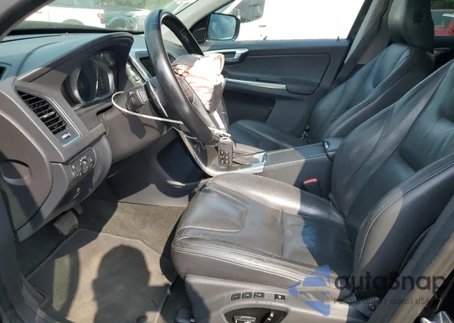 YV4902DZ8E2521777: 66459125