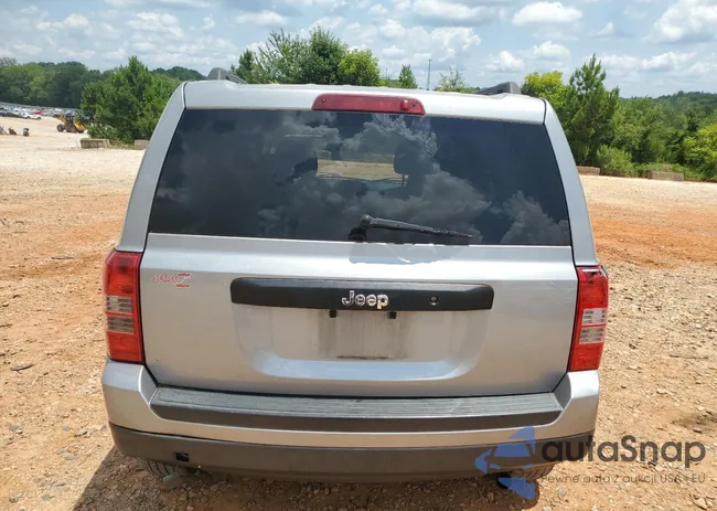 1C4NJPBB5ED765229: 65122785