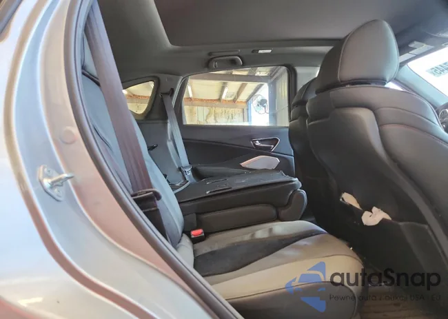 5J8TC2H84NL003582: 64827445