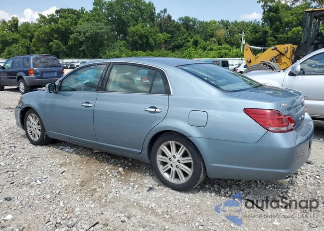 4T1BK36B28U263653: 65740375