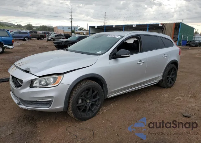 YV4612HK8G1015467: 64633455