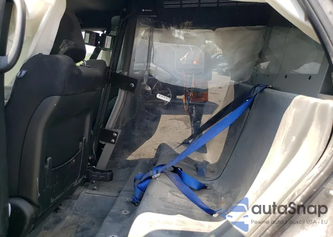 1C4SDJFT7PC626562: 65656785