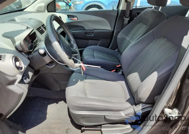 1G1JC5SH9F4125052: 62309105