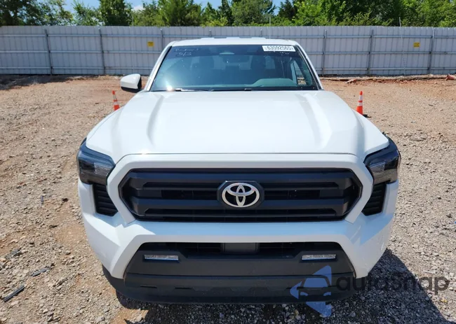 3TYLB5JN6RT040080: 63592565