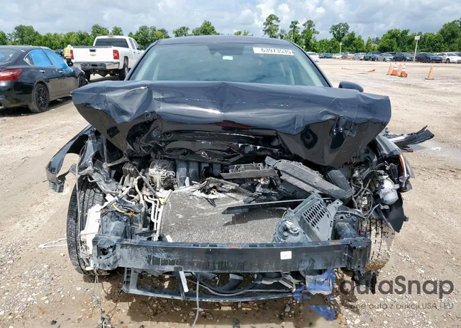 3KPF24AD1LE256463: 63973535