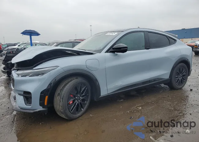 3FMTK3SU8SMA07220: 67081425