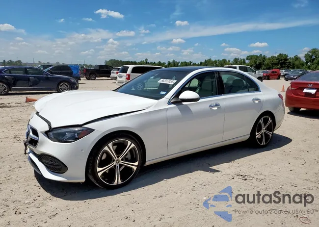 W1KAF4GB5NR054128: 81312185