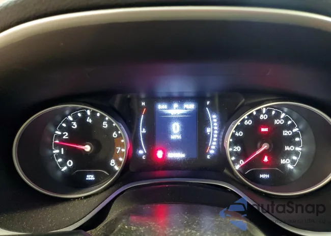 3C4NJCAB0JT411875: 65944295