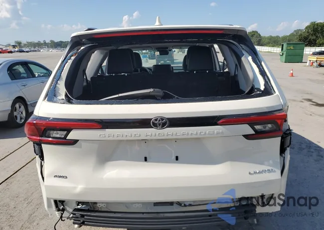 5TDAAAB58RS028476: 66697785