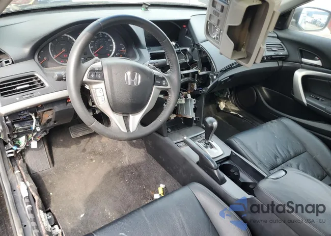 1HGCS2B86CA004897: 64302415