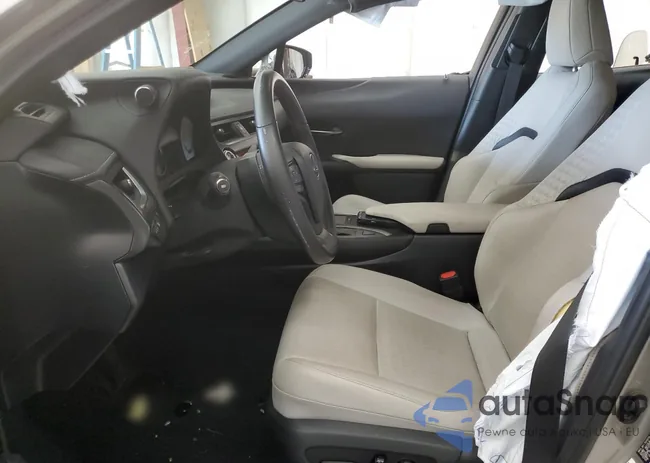 JTHX3JBH0M2032907: 66806595