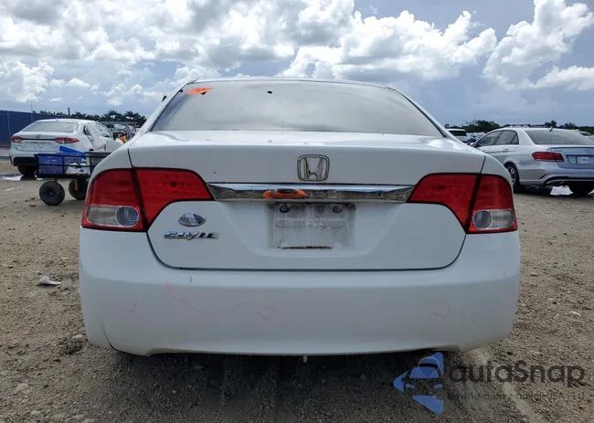 2HGFA1F58AH503676: 64815665