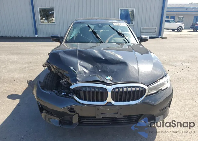 3MW5R7J04L8B46220: 63367555