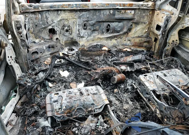 2C4RC1DG2MR533006: 64194075