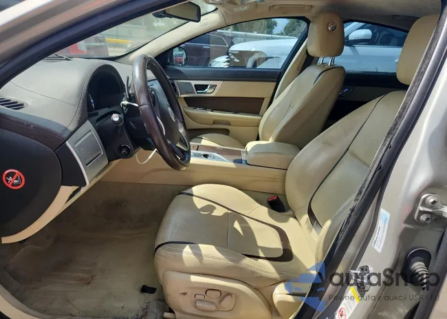 SAJWA0E79D8S95654: 64668775