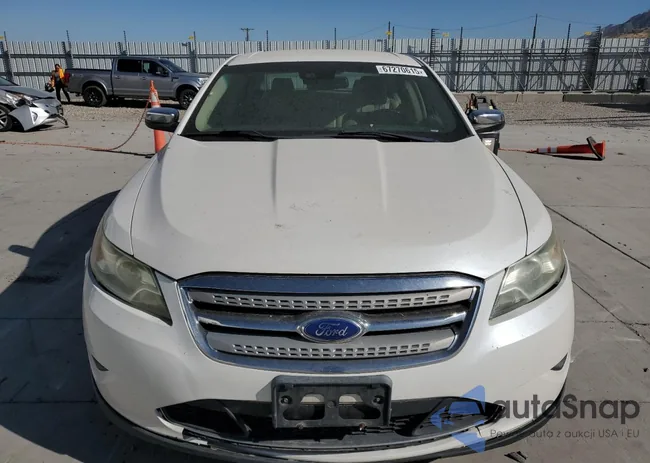 1FAHP2JW8CG106646: 67270615