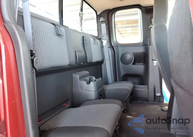 1GCJTDFE4B8103738: 65725745