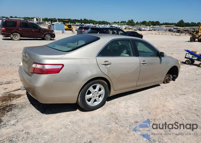 4T1BE46KX7U018532: 64032435