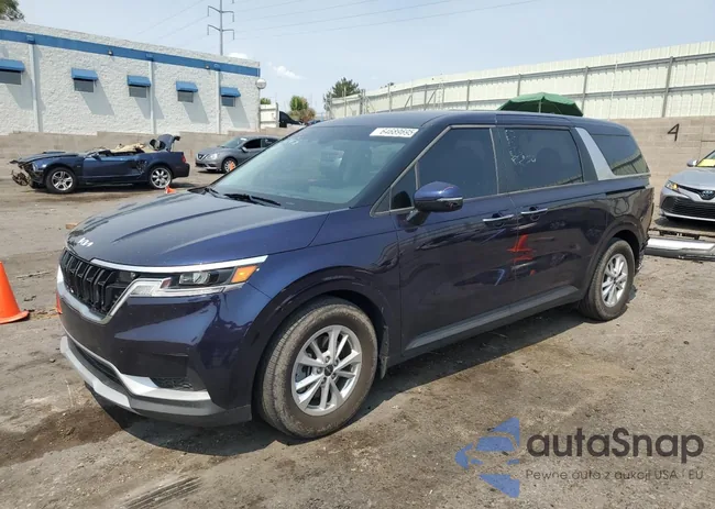 KNDNB4H38R6327438: 64689695