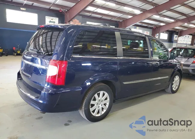 2C4RC1BG1GR300869: 64446235