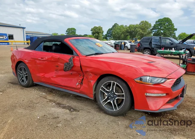 1FATP8UH4J5133040: 64311445