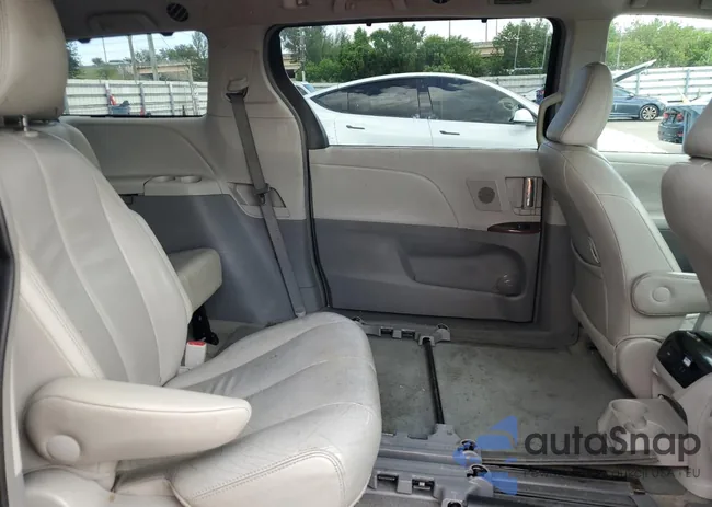 5TDYK3DC7DS389872: 66072995