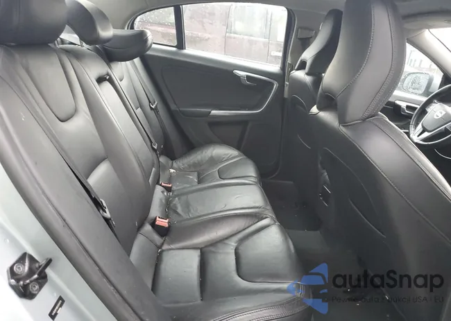 YV1612FH8D2204579: 66897865