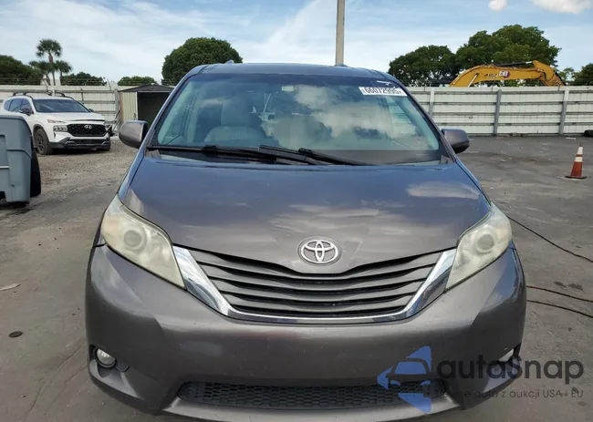 5TDYK3DC7DS389872: 66072995