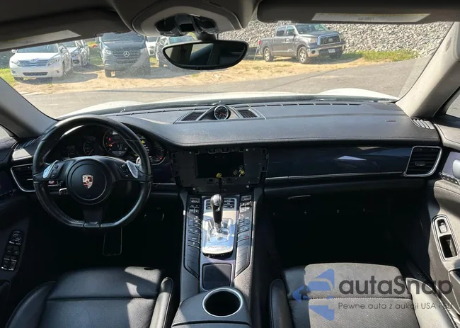 WP0AA2A70FL002251: 66492805