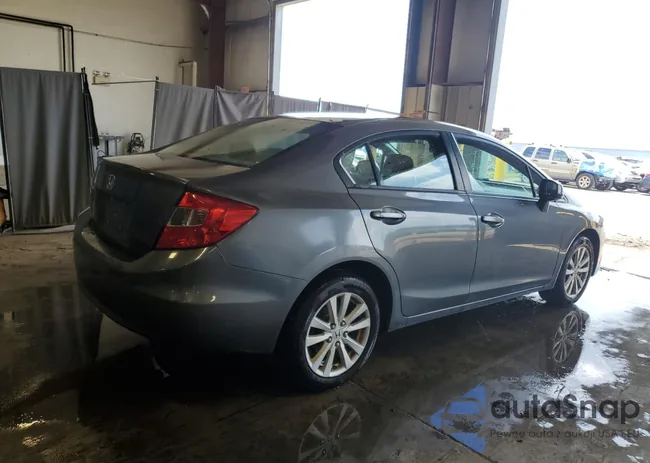 2HGFB2F8XCH305987: 65958295