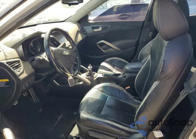 KMHTC6AEXFU223063: 64304935