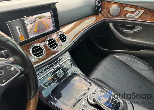 WDDZF4JB3HA096747: 63851325