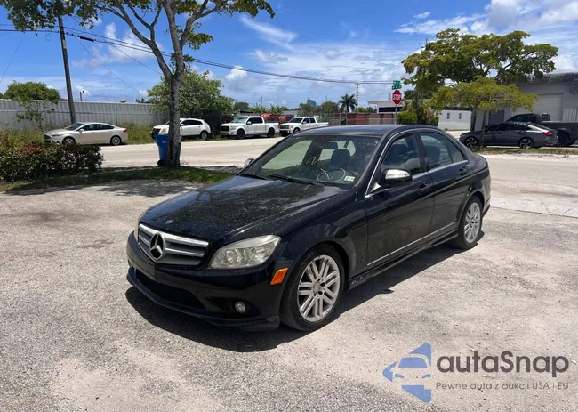 WDDGF81X48F118820: 64808465