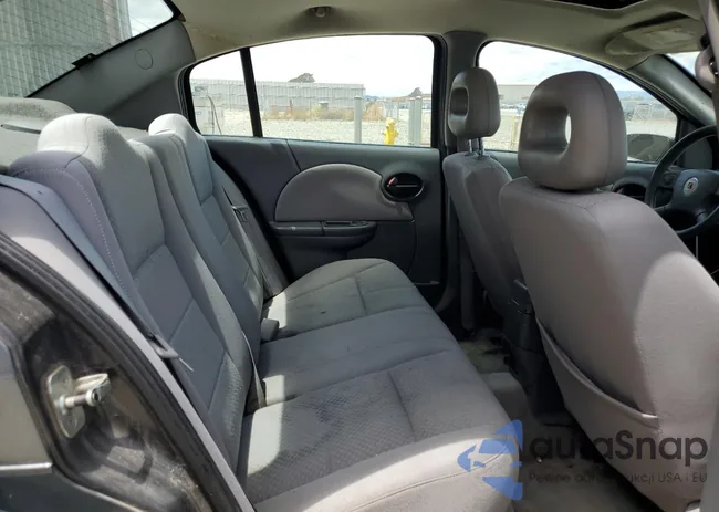 1G8AZ52F95Z126136: 66051855