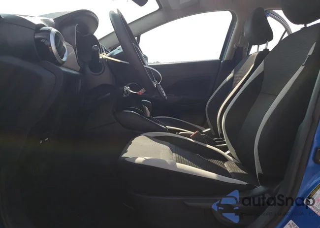 3N1CN8EV9ML913174: 63323385