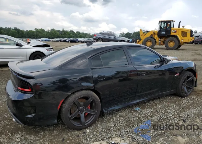 2C3CDXGJ8KH742660: 63272575