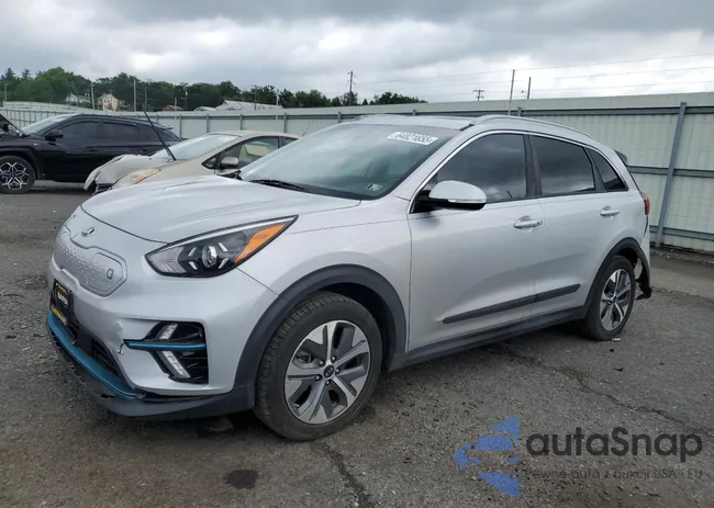 KNDCE3LG7L5071003: 64821655