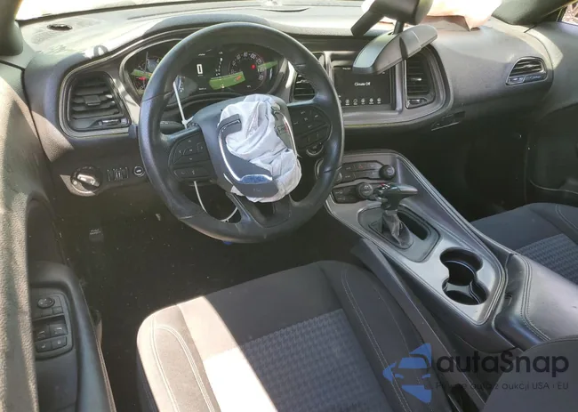 2C3CDZAG4PH553777: 68958055