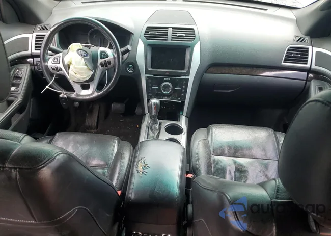 1FMHK8F83CGA03247: 62306975