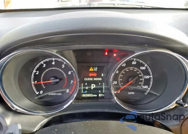 JA4APUAU4NU012915: 64139035