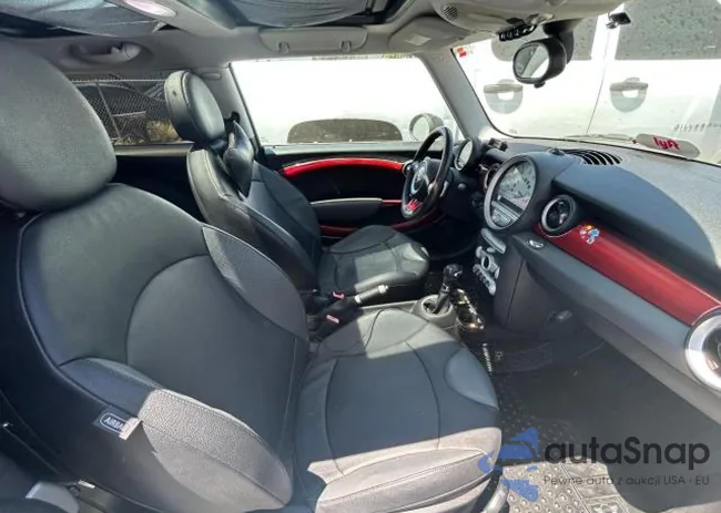 WMWMF33517TT51059: 67224025