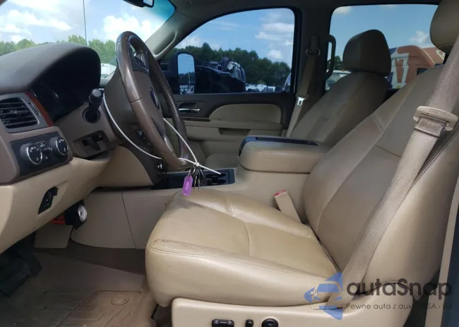 1GC4K1C80DF120094: 65654465