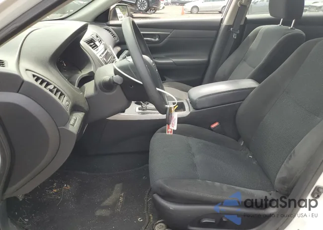 1N4AL3AP5FC483183: 64651345