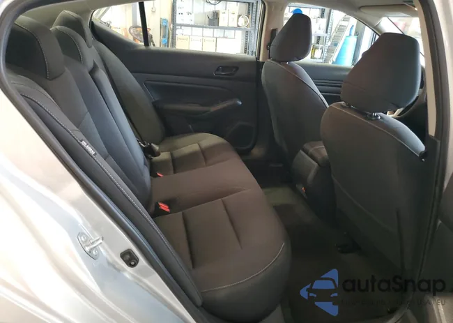 1N4BL4DV1SN379261: 64774045