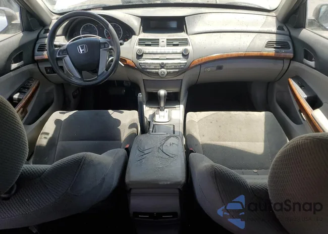 1HGCP2F79BA030573: 66288715