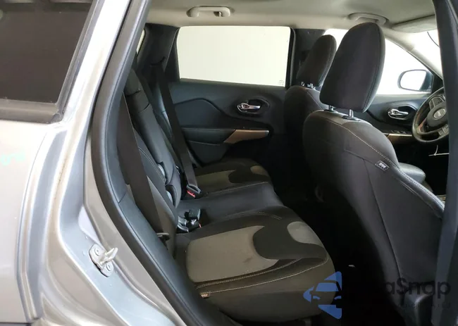 1C4PJLABXHW586048: 62674745