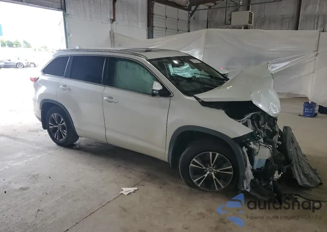 5TDJKRFH9GS287930: 65035585